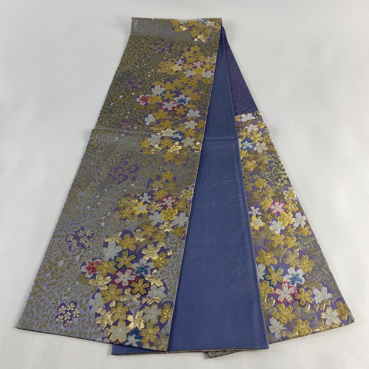 袋帯 美品 秀品 桜 花びら 金糸 唐織 青灰色 六通 正絹 【中古