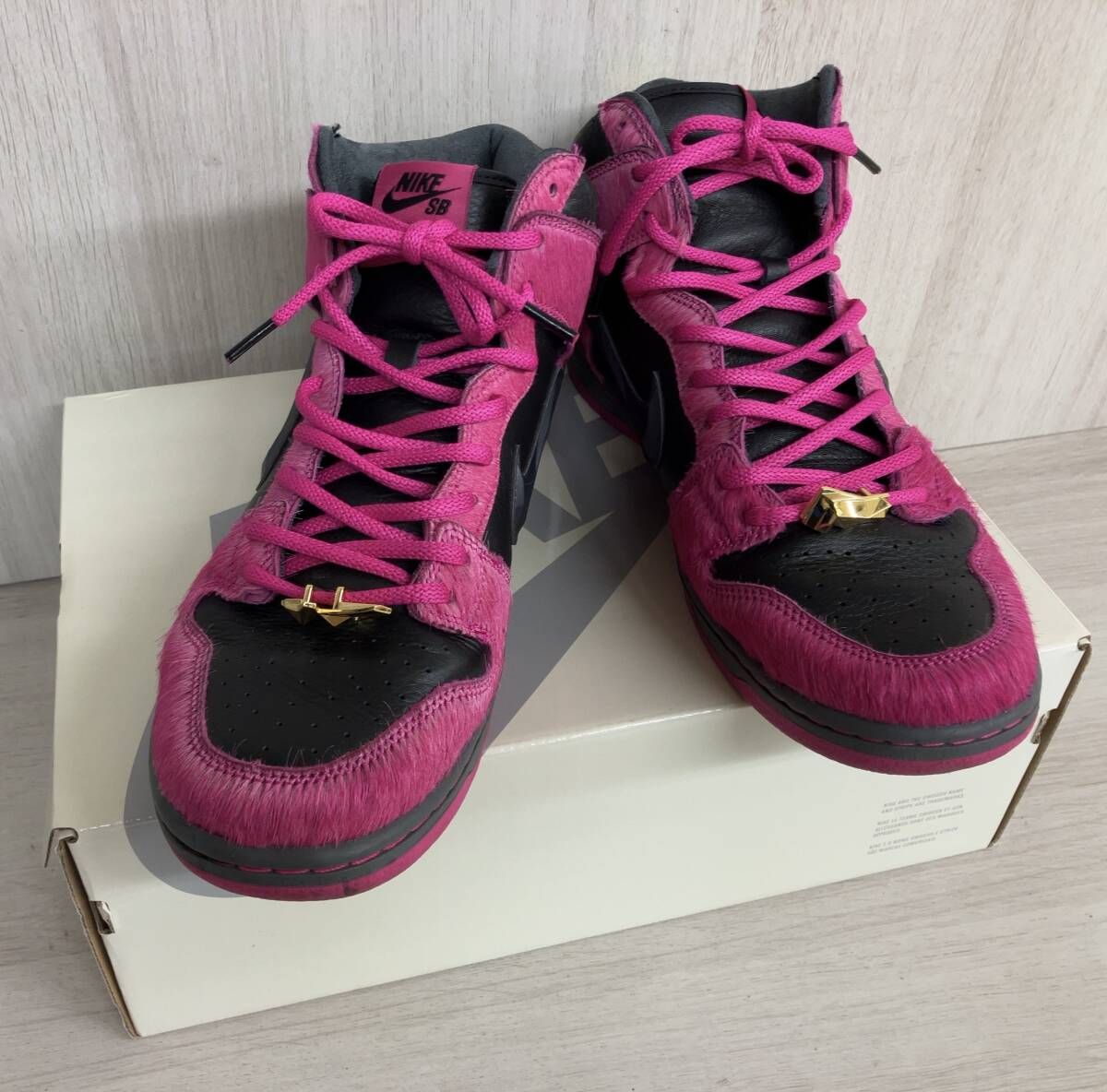 NIKE SB × RUN THE JEWELS ナイキ ラン ザ ジュエルズ DUNK HIGH QS