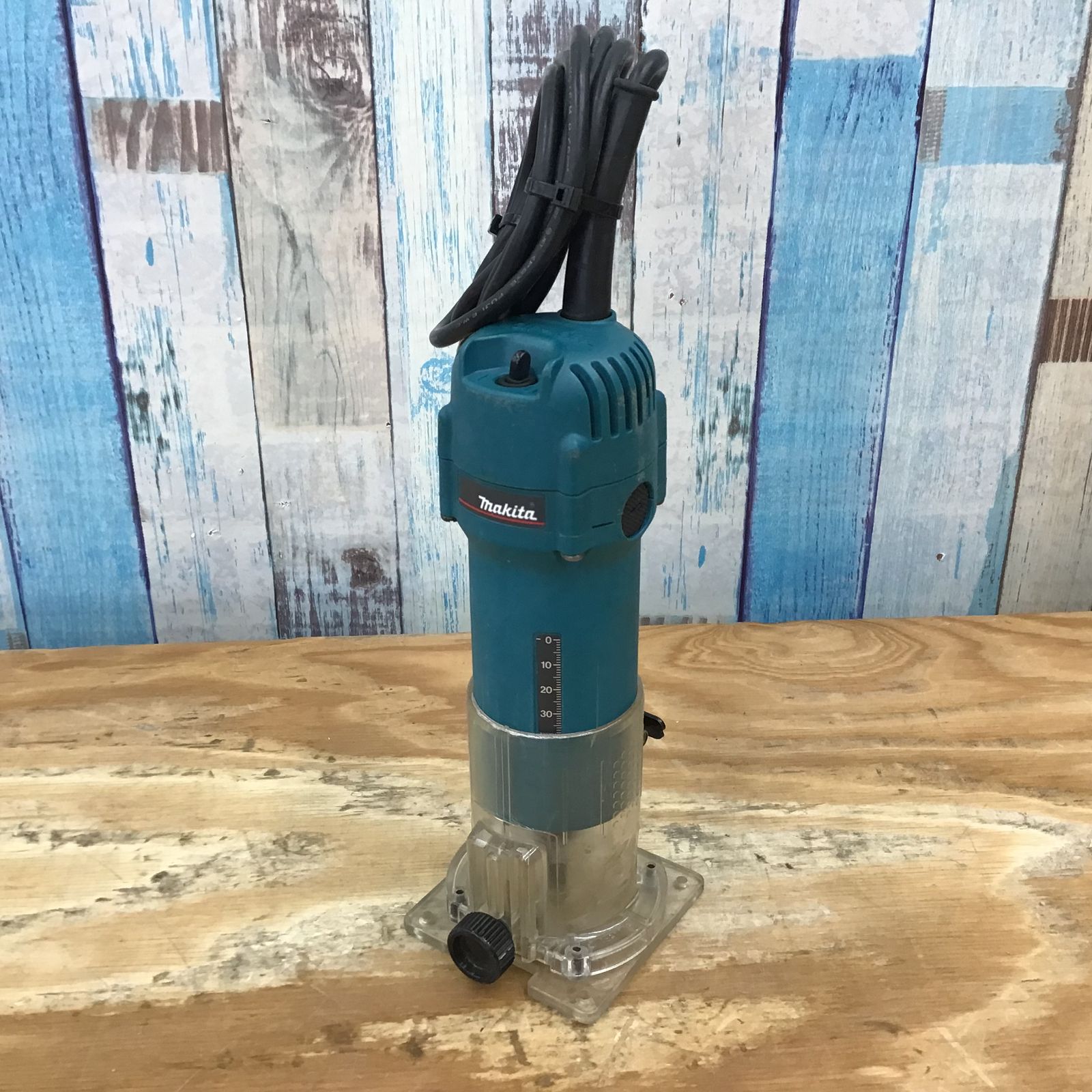 ☆マキタ(makita) トリマ 3707F【柏店】 - アクトツール【プロ用の中古