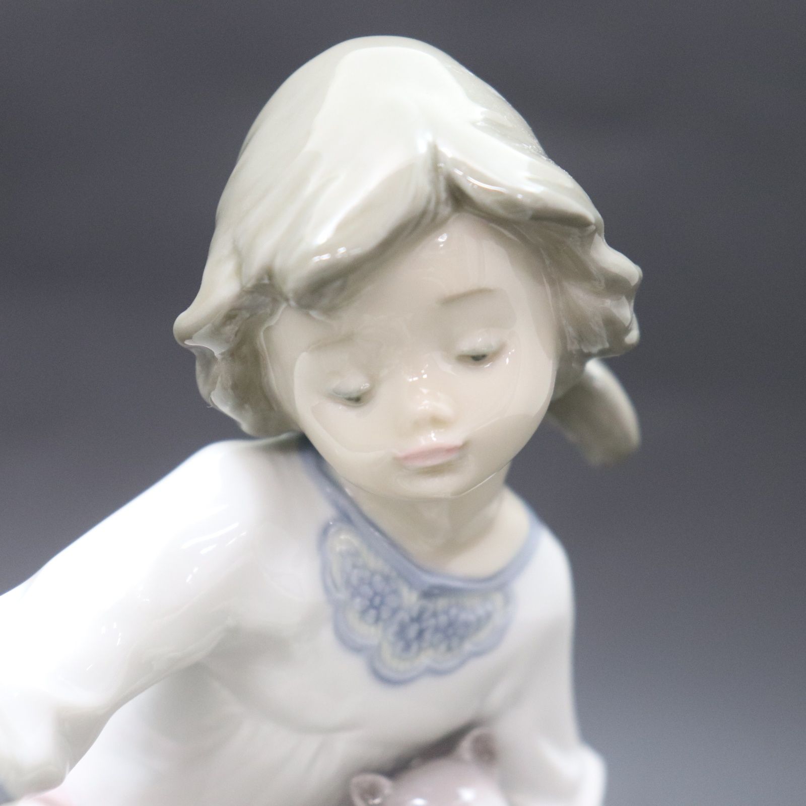 ITIXTMWU3Y9B LLADRO リヤドロ 少女と猫たち 5784 ねこ 陶器