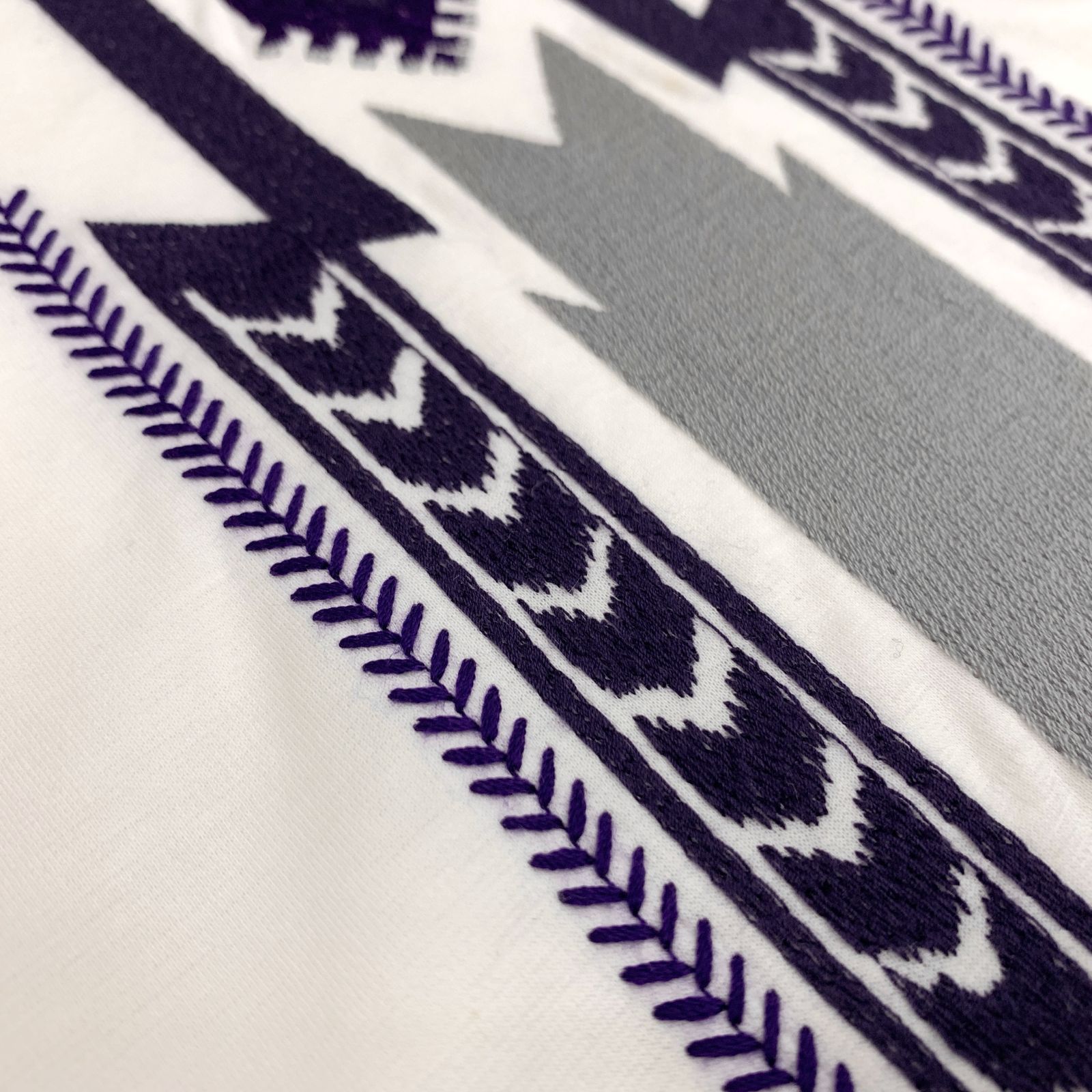 【MAMMIN】mame kurogouchi 2015ss 刺繍Tシャツ MAMMIN様専用mame mame 刺繍Tシャツ kurogouchi 2015ss 刺繍Tシャツ