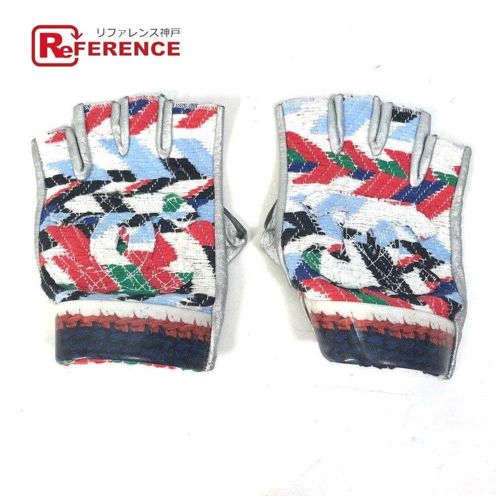 CHANEL シャネル グローブ 手袋 CC ココマーク レザー シルバー - メルカリ