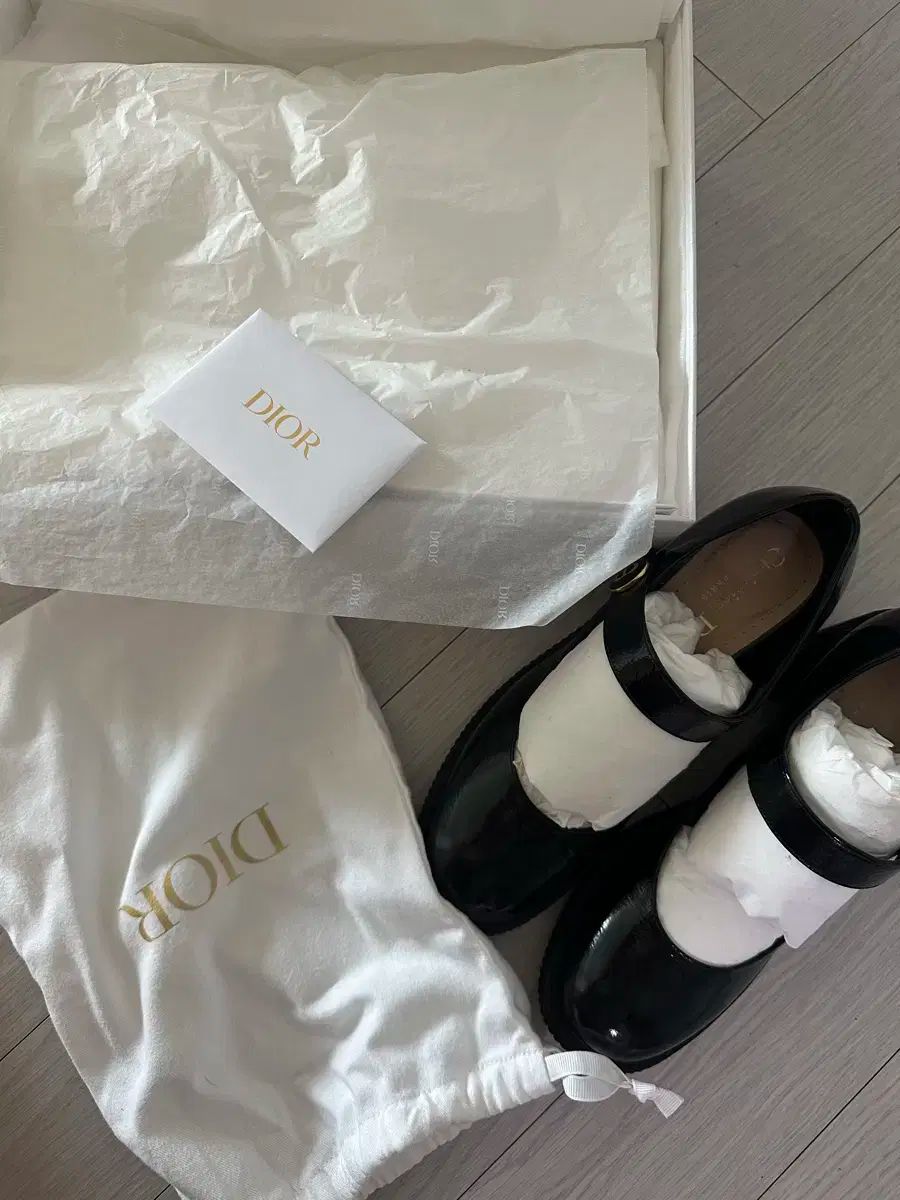 最終お値下げです。Dior メリージェーン 36ハーフ DIOR(ディオール) MARY JANE(メリージェーン) - メルカリ