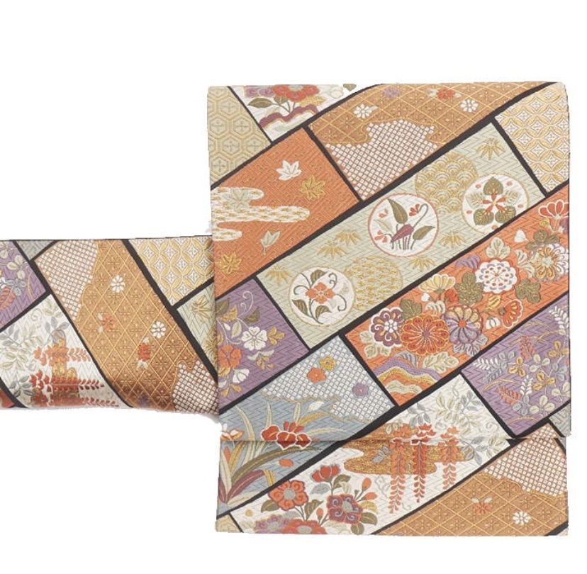 袋帯 正絹 ♥品 黒地 草花柄 全通柄 フォーマル帯 藤 菖蒲 楓 椿