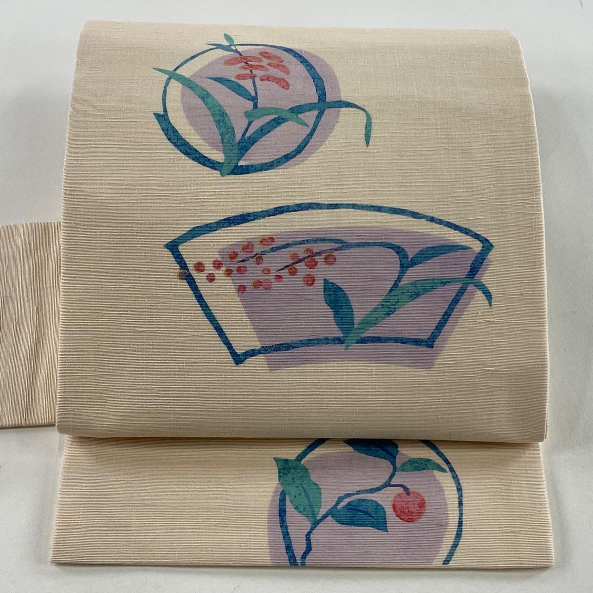 名古屋帯 秀品 落款 扇面 葉と実 銀糸 金彩 薄ピンク 正絹