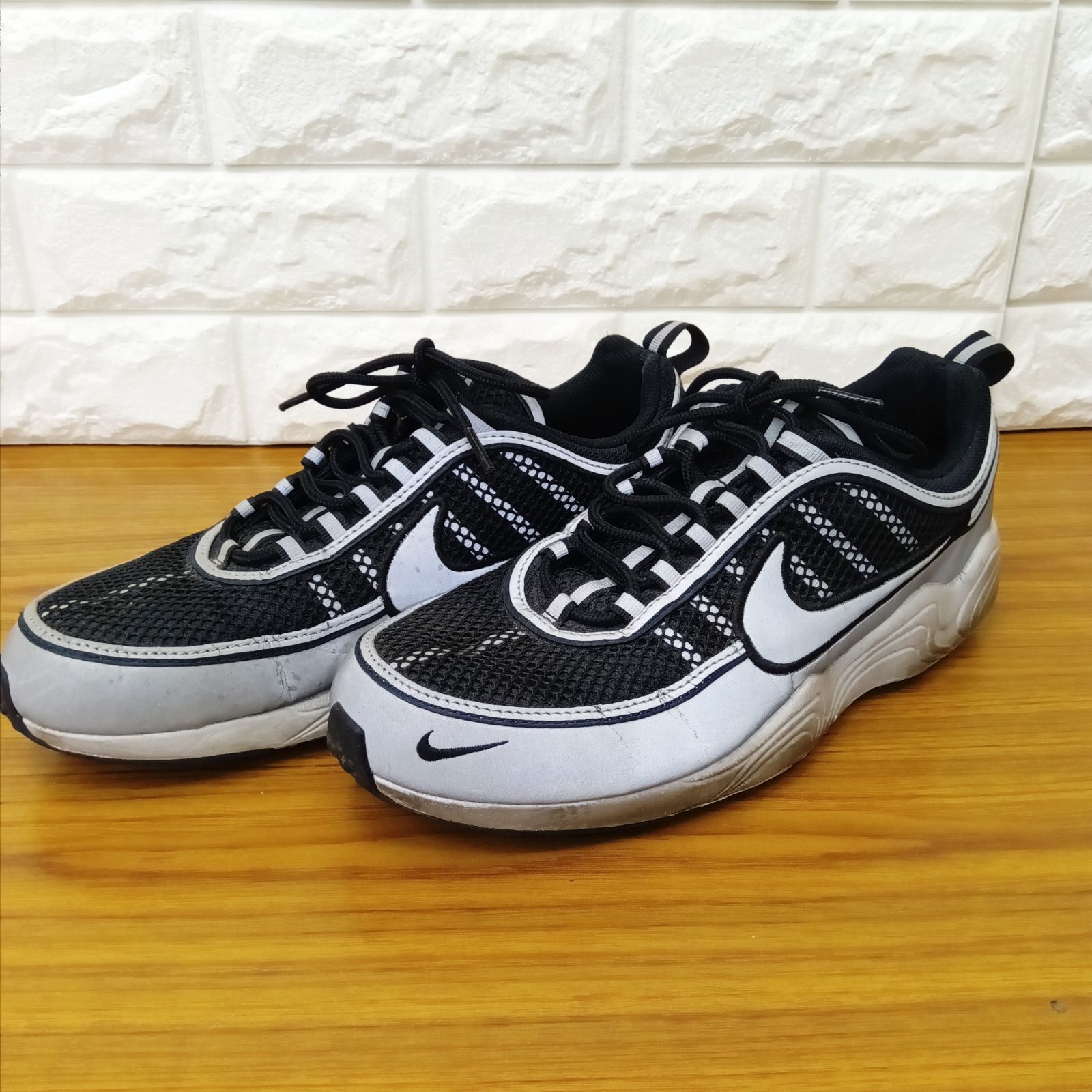 NIKE AIR ZOOM SPIRIDON 16 16 27cm B 12 4