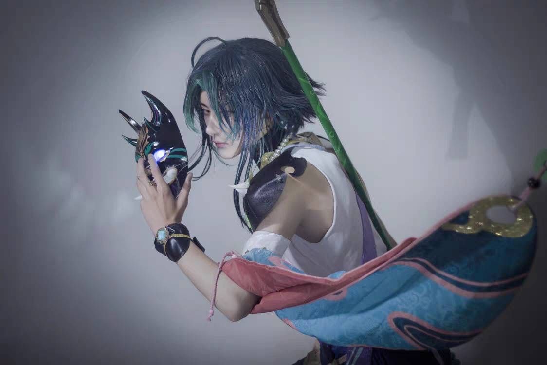 原神 魈 しょう コスプレ 衣装 ウィッグ 武器 槍 仮面 靴 ジャガード 