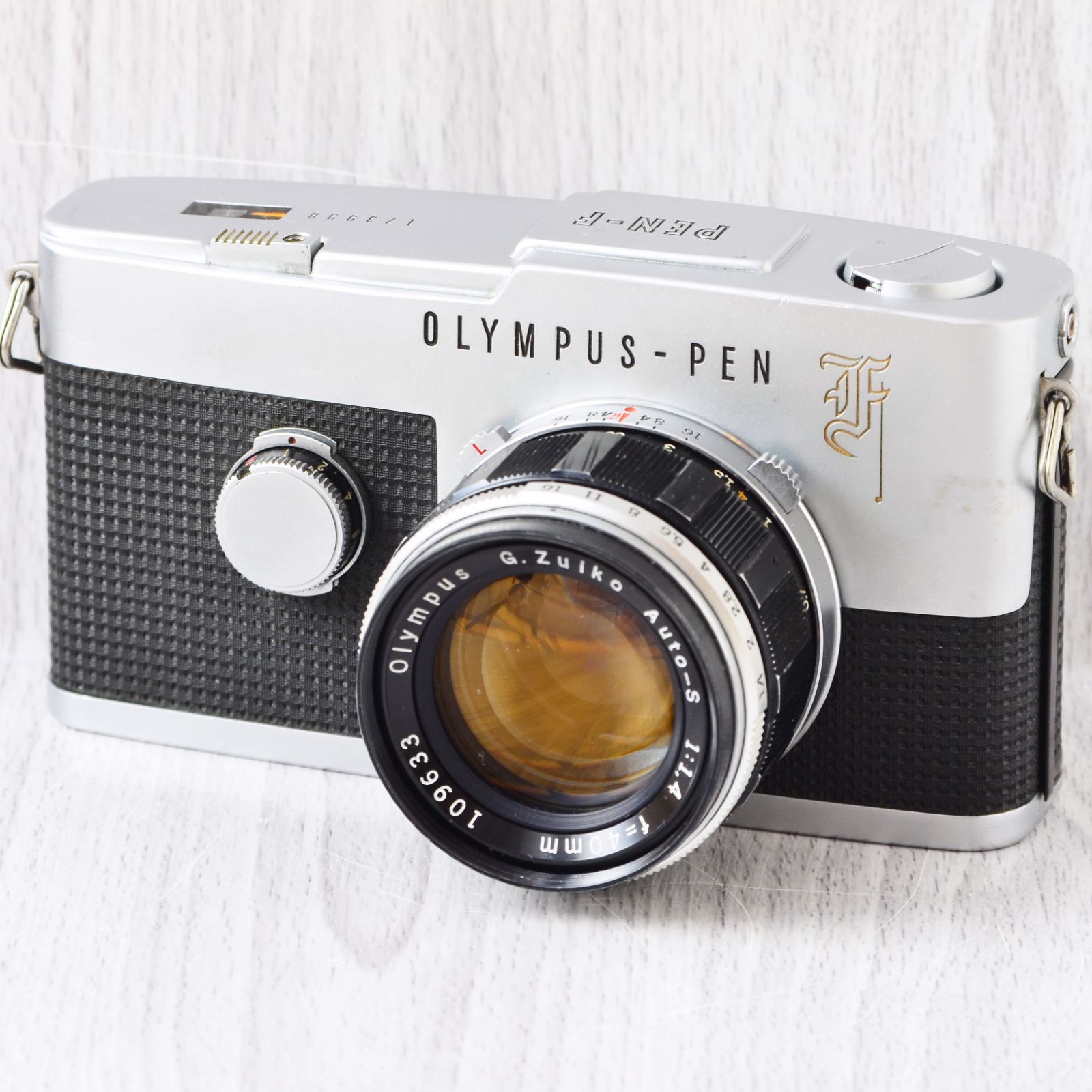 レンズ極美品 OLYMPUS PEN F + 40mm f1.4 ケース 修理済-