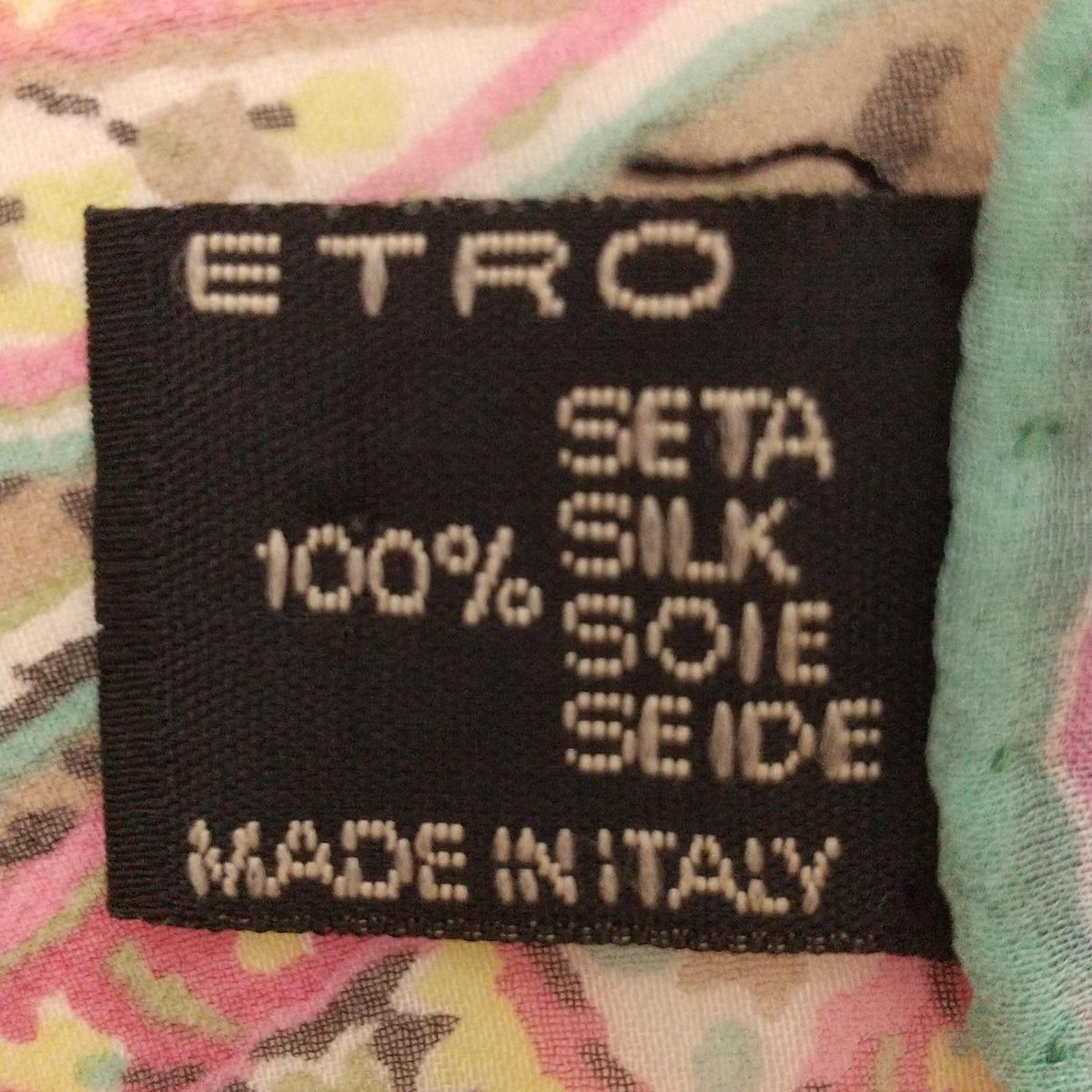 美品 ETRO エトロ ストール グリーン×ピンク 大判 ETRO(エトロ) ストール(ショール)美品 - ライトピンク×ライト
