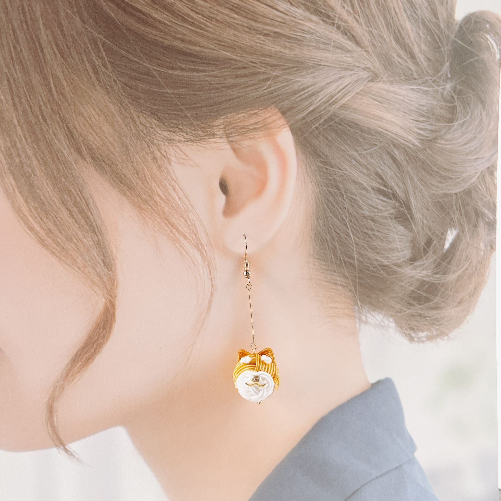 犬アクセ】しば♥しばわんこ玉ピアス／イヤリング - メルカリ