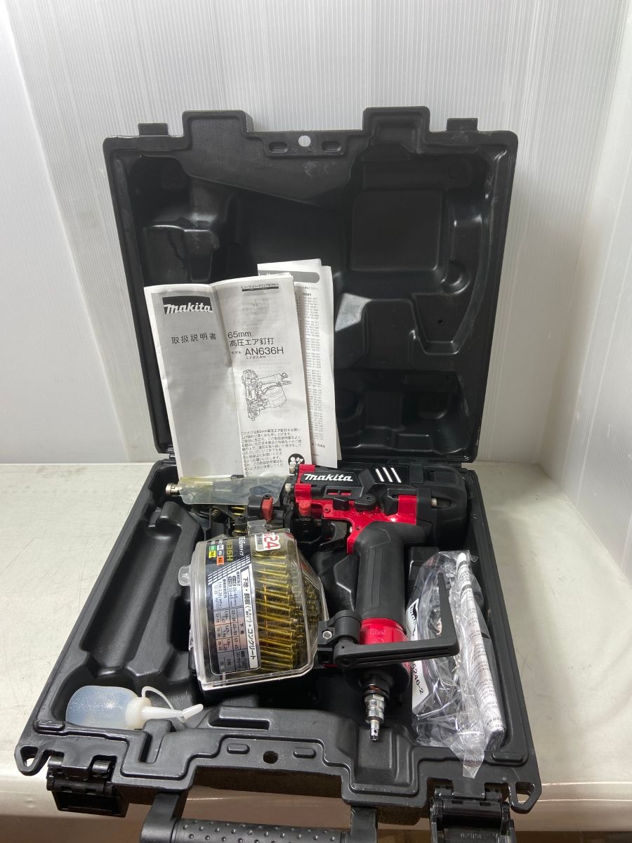 ΦΦMAKITA マキタ 65mm 高圧エア釘打 AN636H レッド