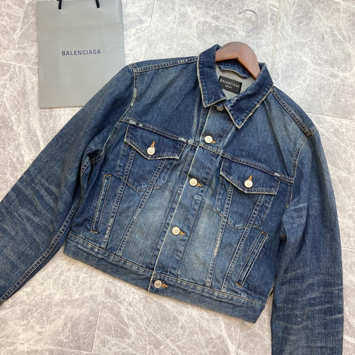 BALENCIAGA バレンシアガ 24SS UNISEX ﾀﾞﾒｰｼﾞ加工 ﾃﾞﾆﾑｼﾞｬｹｯﾄ XS レディース メンズ衣類 アウター Blue VD48 773613 TRW62 4021 used AB