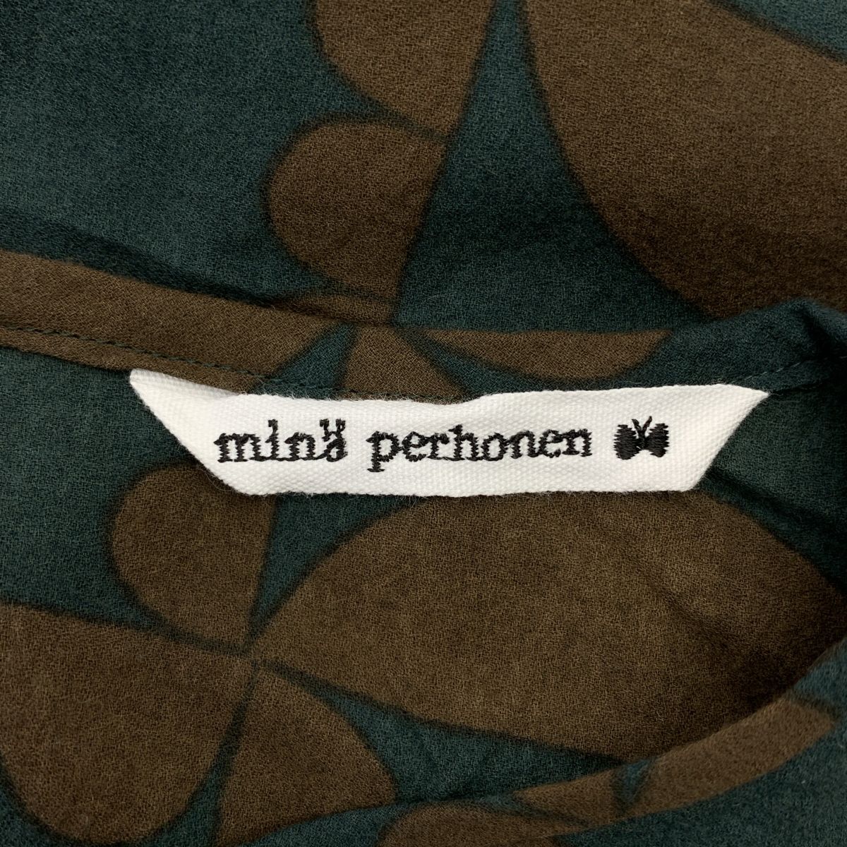 mina perhonen / ミナペルホネン | hana gumo / ハナグモ 総柄 