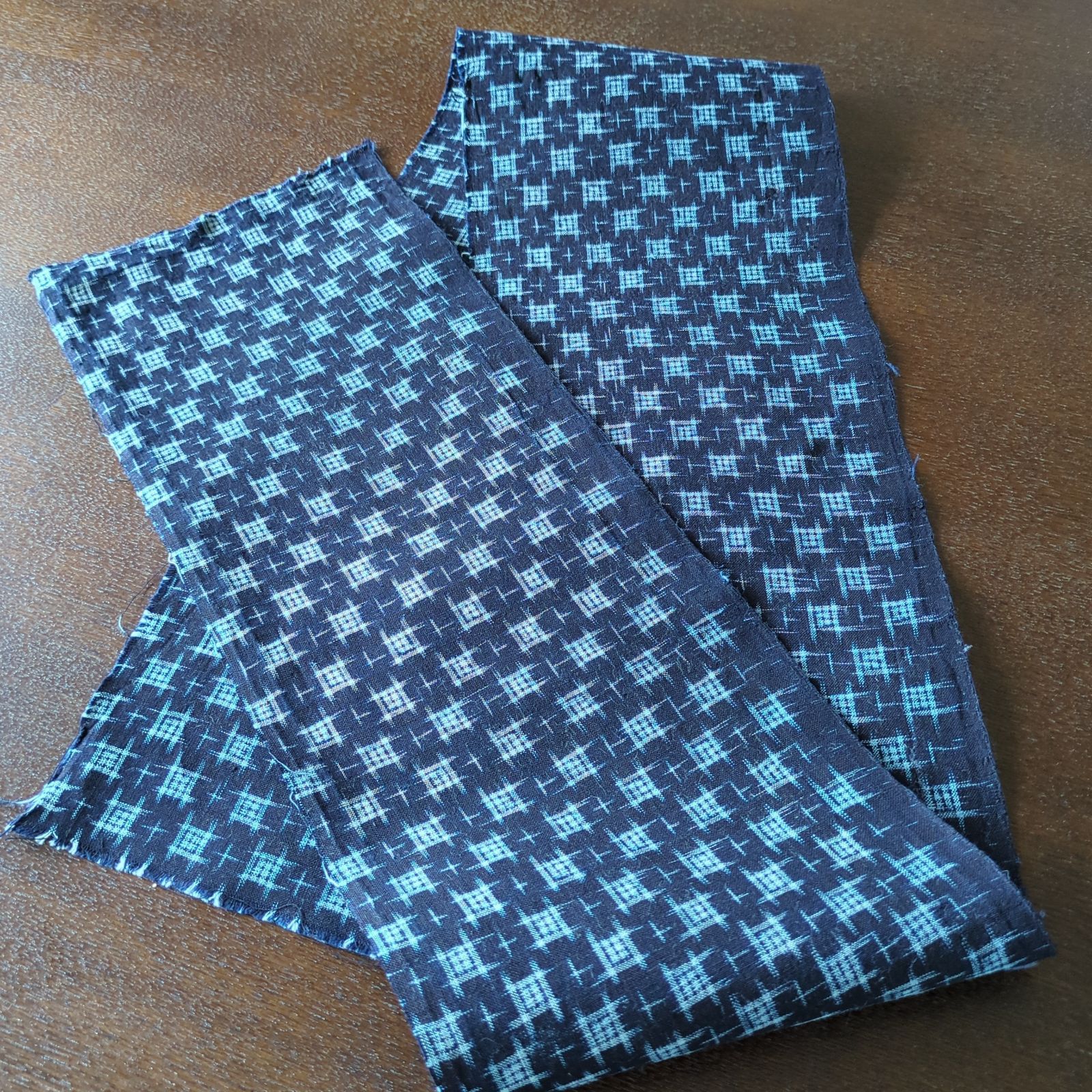 濃紺久留米絣藍染め木綿生地古布 17×135cm - メルカリ