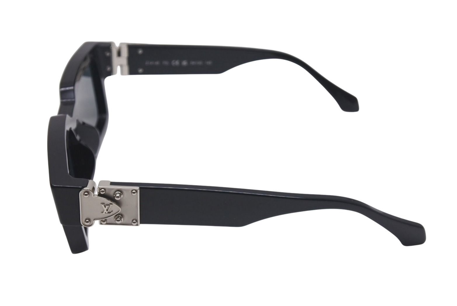 極美品 LOUIS VUITTON ルイヴィトン LVマッチ サングラス Z1414E
