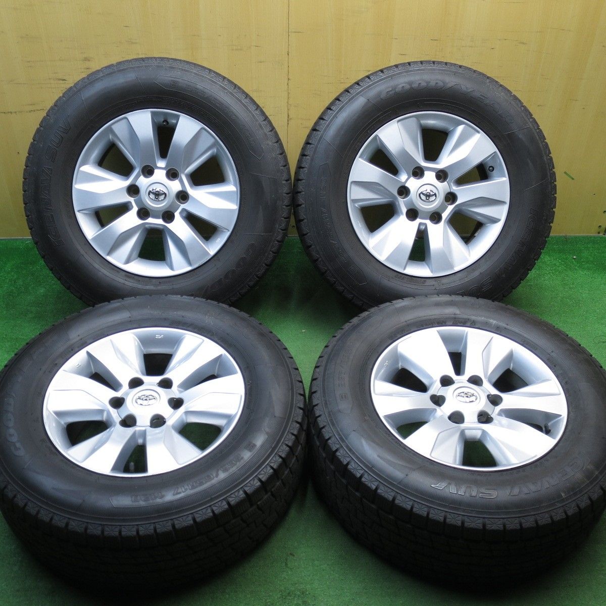 バリ溝 9分 トヨタ GUN125 ハイラックス 純正 265|65R17 スタッドレス グッドイヤー アイスナビ SUV 17インチ PCD139.7|6H 5041803KKス