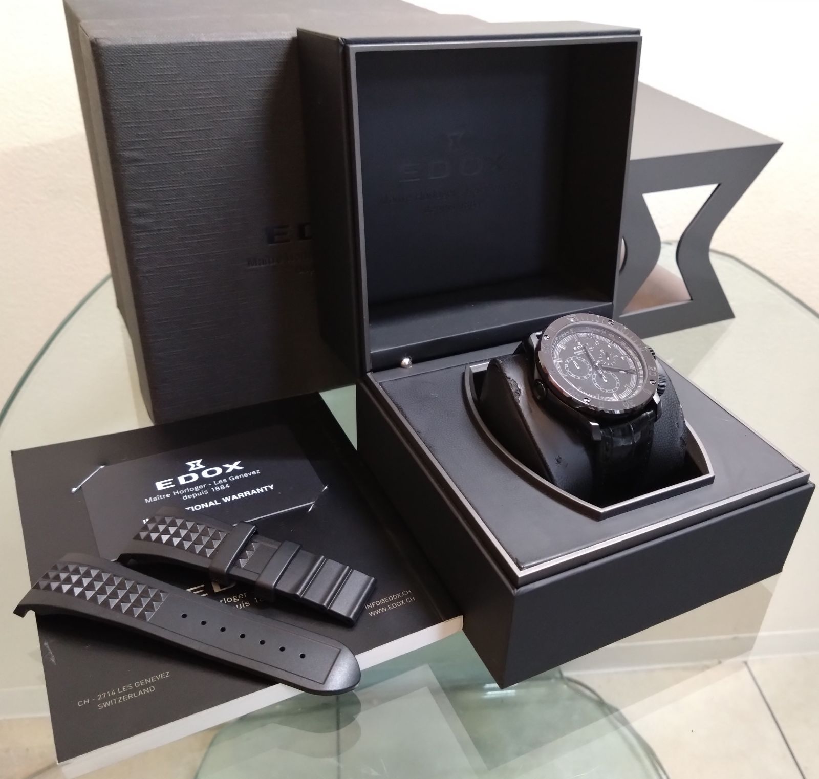 ☆2081 綺麗！ EDOX エドックス クロノオフショア1 クロノグラフ