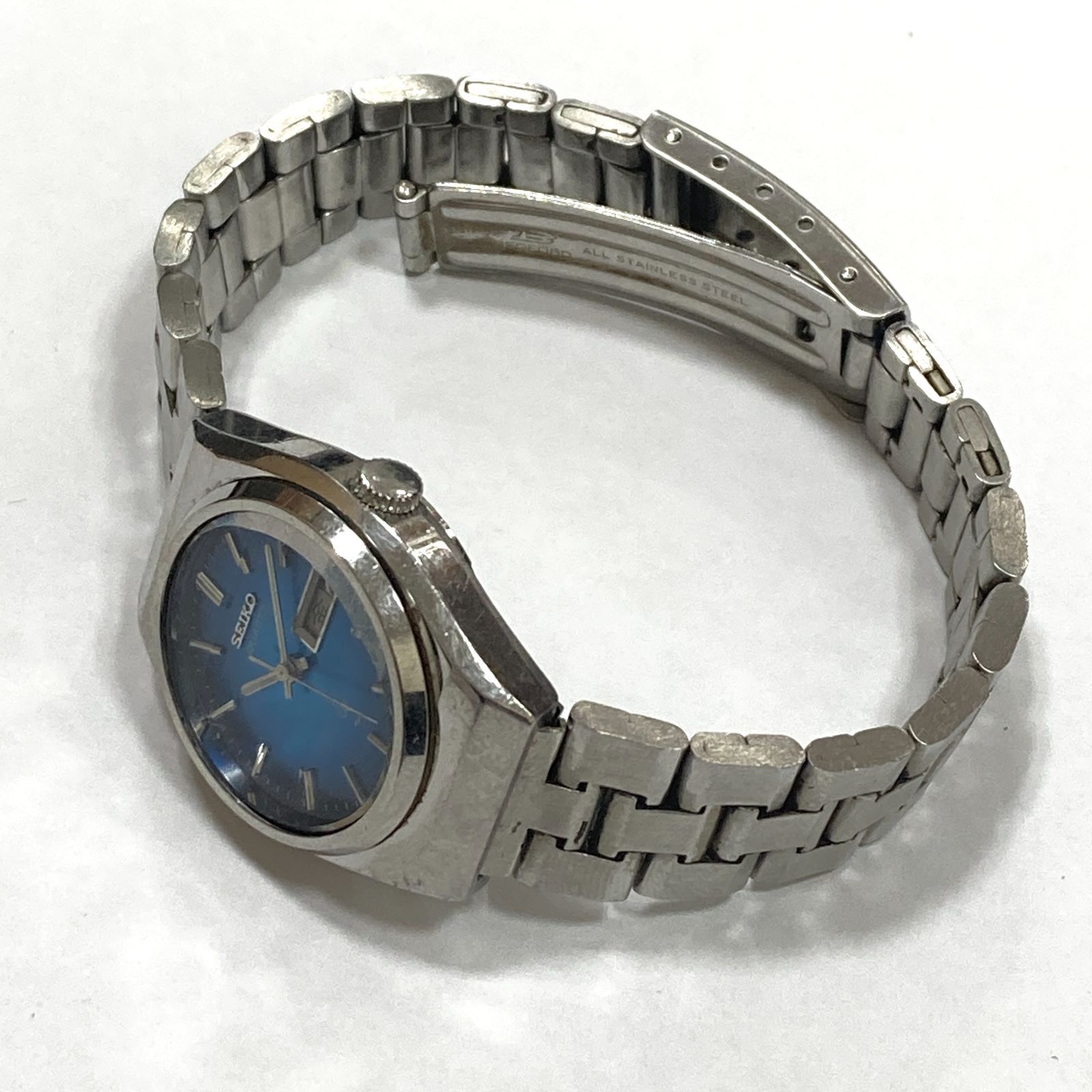 稼働 SEIKO 腕時計 機械式 デイデイト カットガラス レディース 562 稼働 SEIKO 腕時計 機械式 デイデイト カットガラス レディース 562