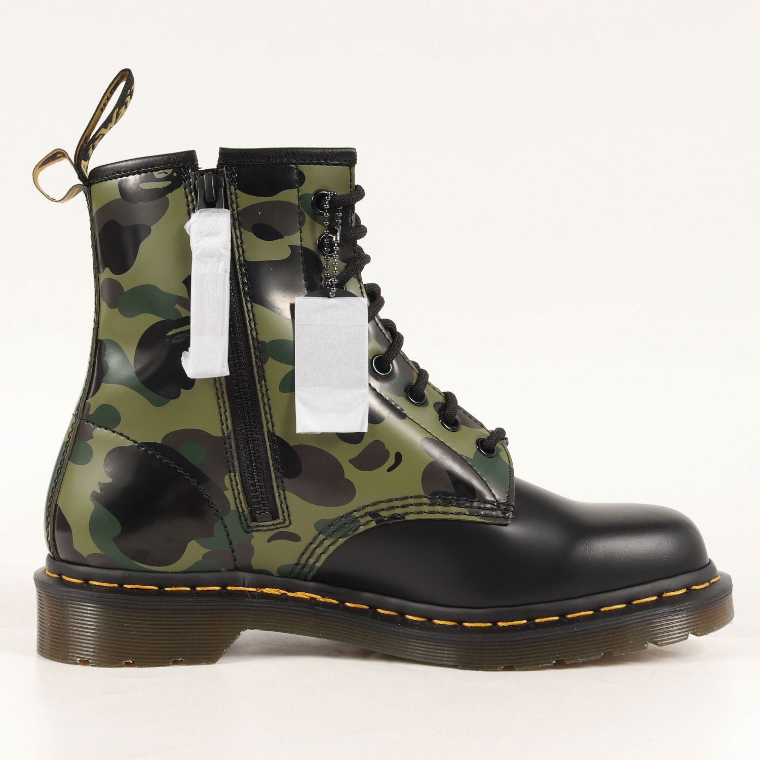 A BATHING APE ア ベイシング エイプ Dr. Martens 1stカモ 8ホール 