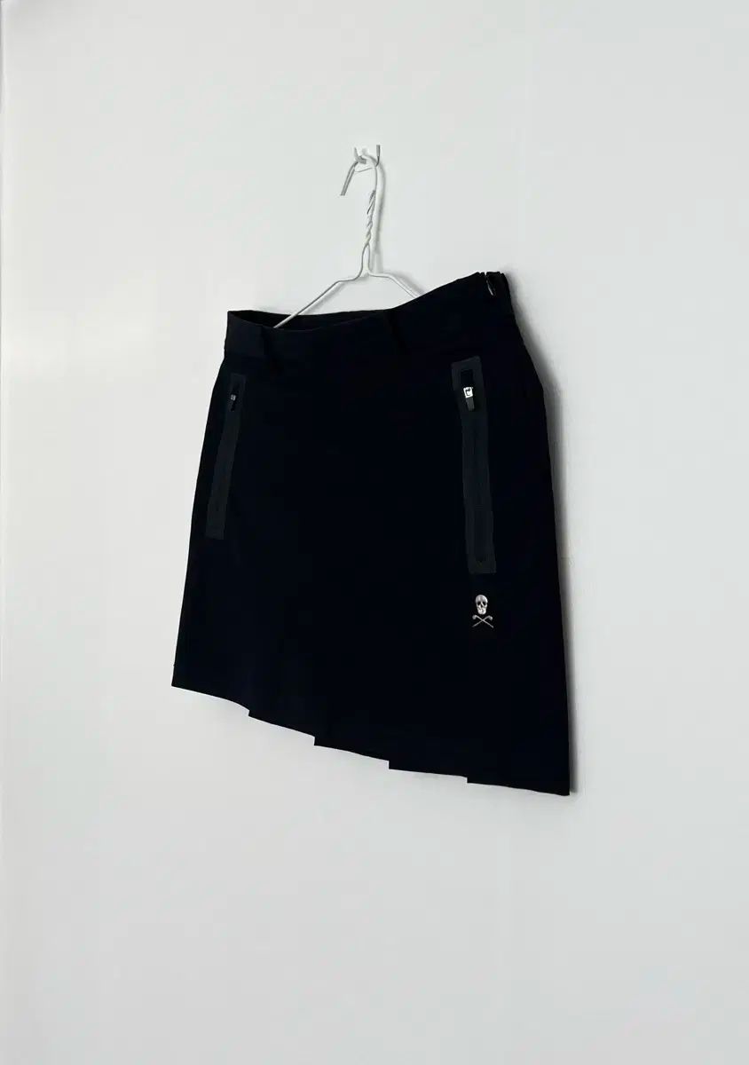 MARK & LONA プリーツスカート ブラック MARK & LONA プリーツスカート