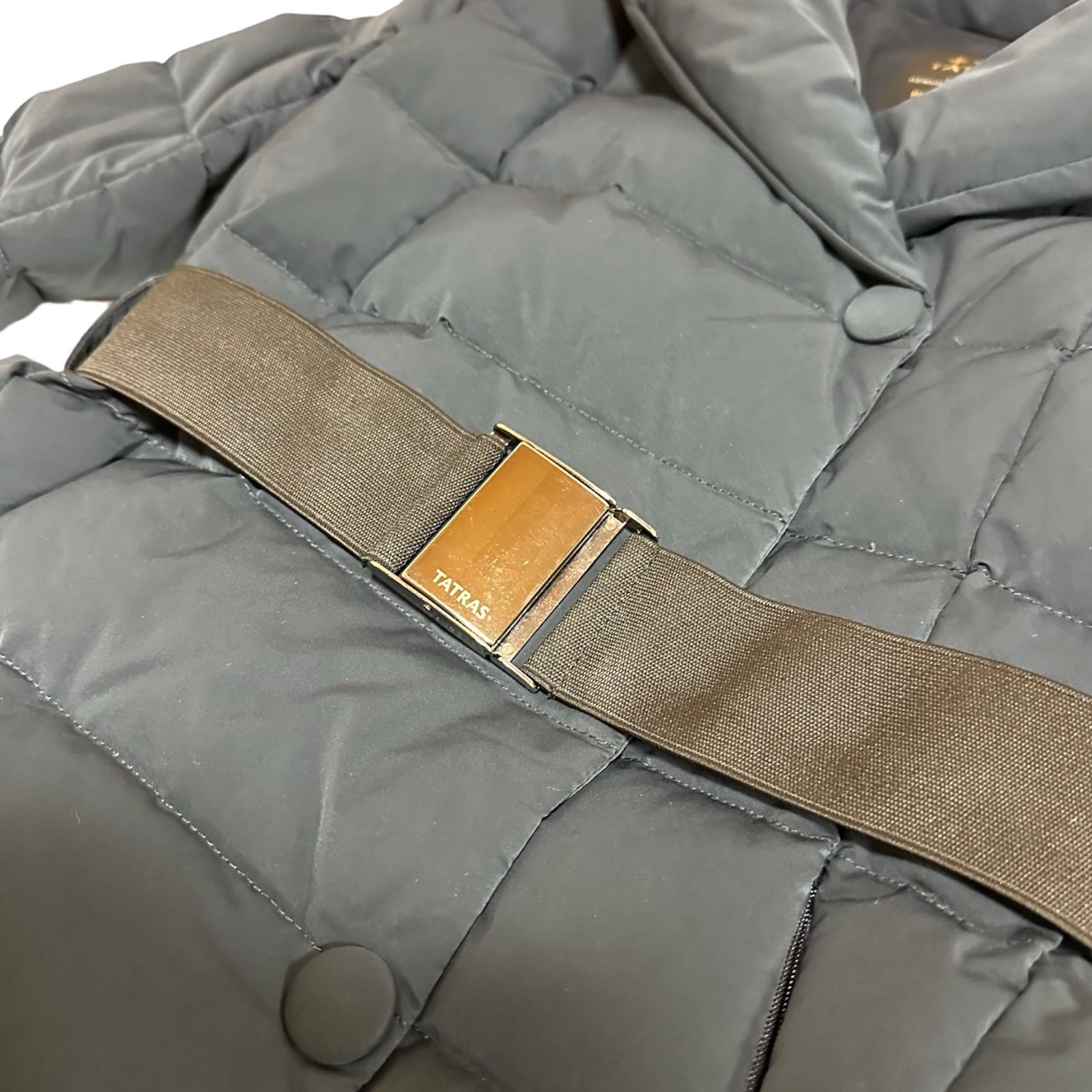 ☆定価104,500円☆美品☆タトラス☆ネイビー☆02☆VALLE☆ダウン 