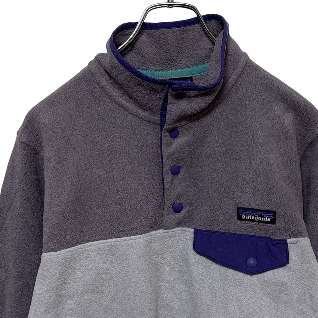 Patagonia ウィメンズライトウェイトシンチラスナップT