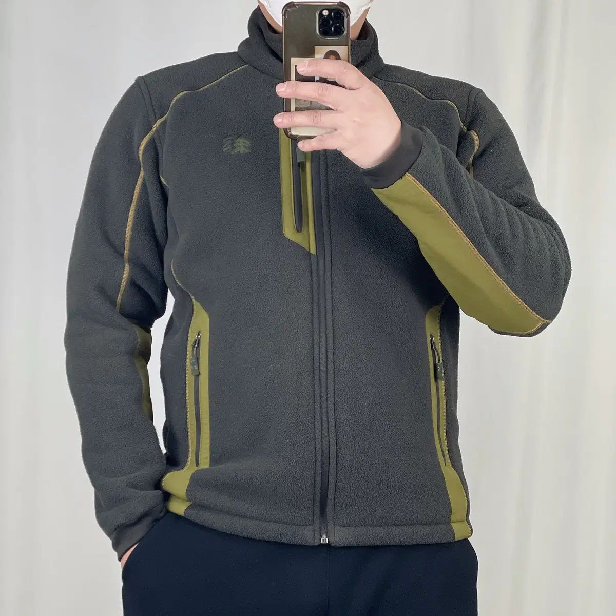 【雷市場（ポンジャン）商品韓国直送】 KOLONSPORT(コーロンスポーツ) カーキ 防風 フリース ジャケット 100 250206