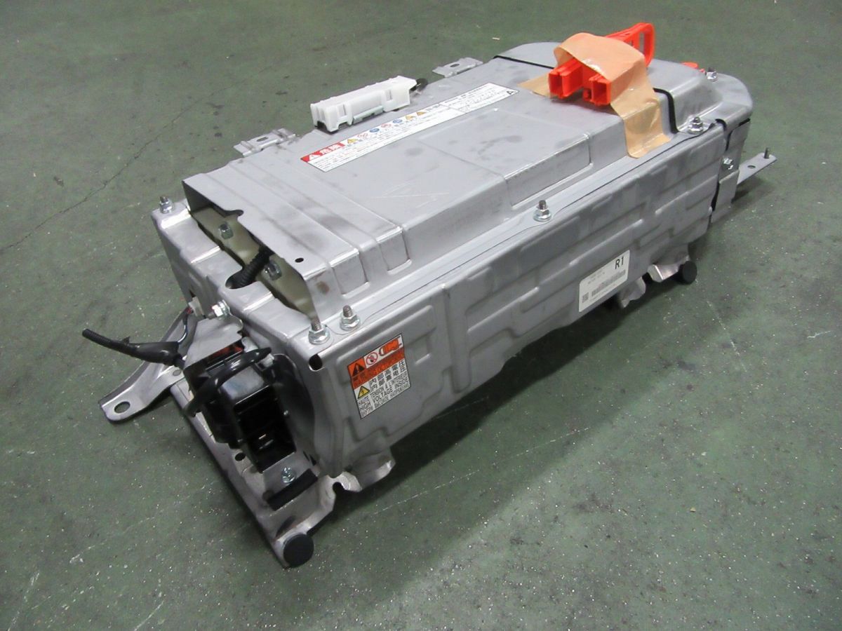 トヨタ トヨタ アクア NHP10 1NZ-FXE ハイブリッドバッテリー HV