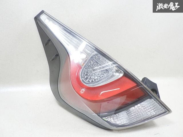 どんき〜助手席アクアテールランプ imgrc0075462622.jpg