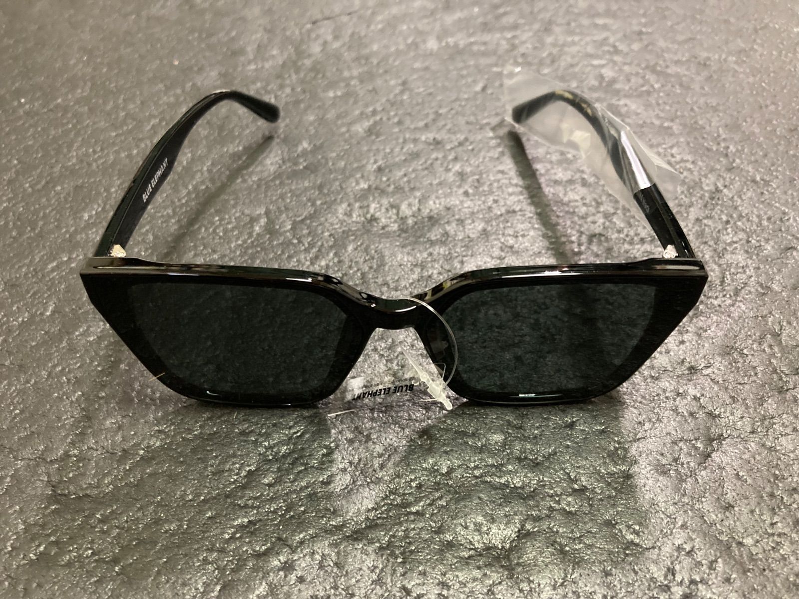 新品】【韓国現地購入】【正規品】BLUE ELEPHANT ブルーエレファント  