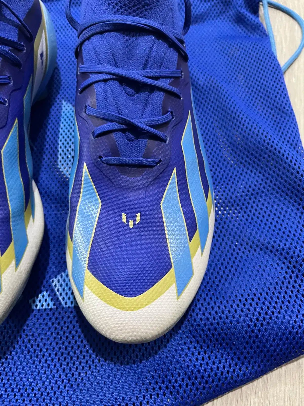 アディダス クレイジー