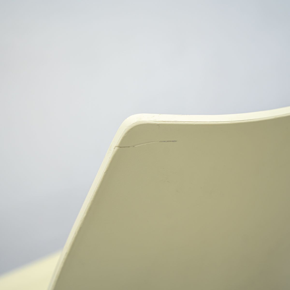 品 Kartell カルテル MAUI マウイ キャスター アーム オフィス チェア クリーム ヴィコ マジストレッティ 定価9万 MARWIL-DEMENAGEMENTS_CH