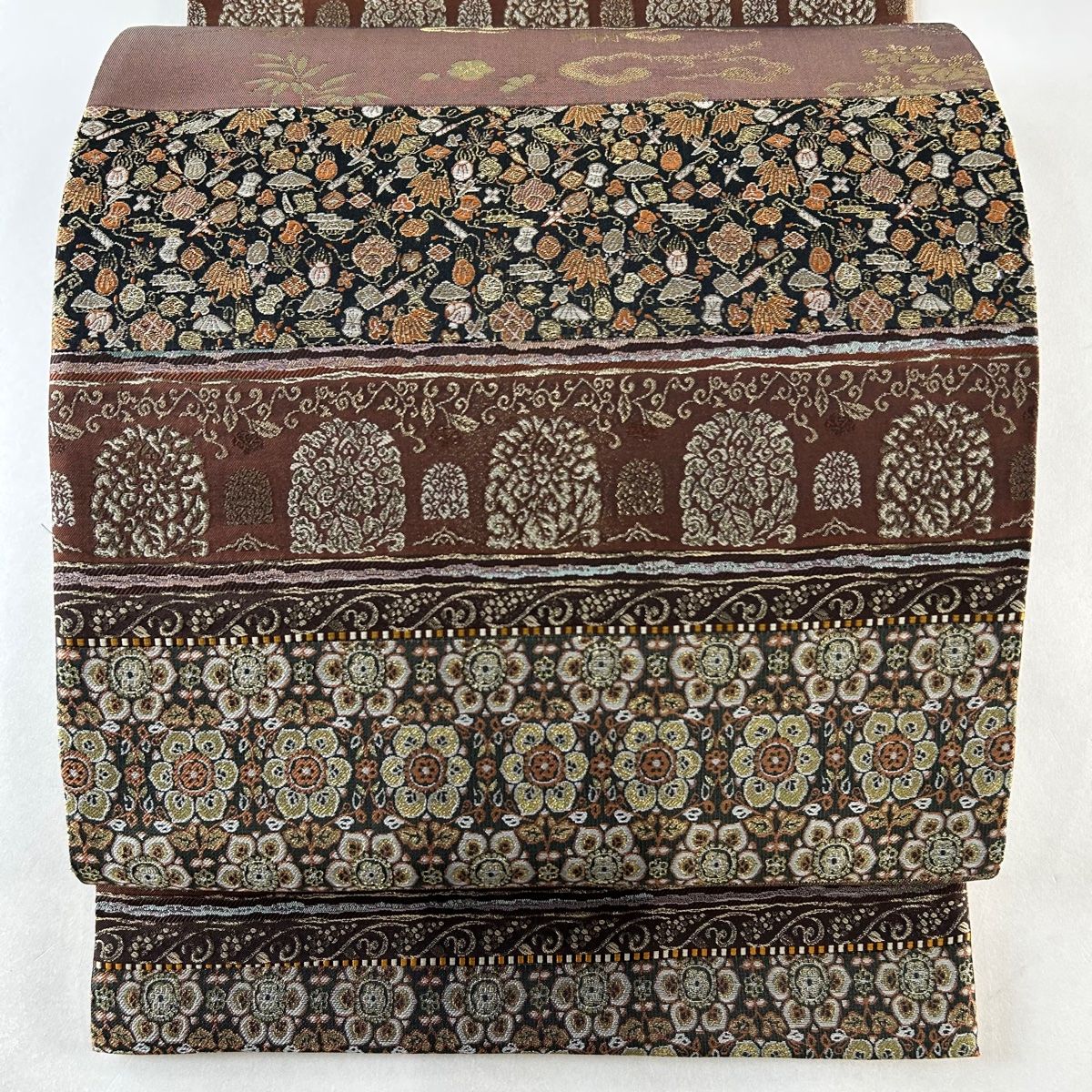 高級品市場 袋帯 美品 名品 華文 宝尽くし 金糸 箔 小豆色 全通 正絹 【中古 着物・浴衣