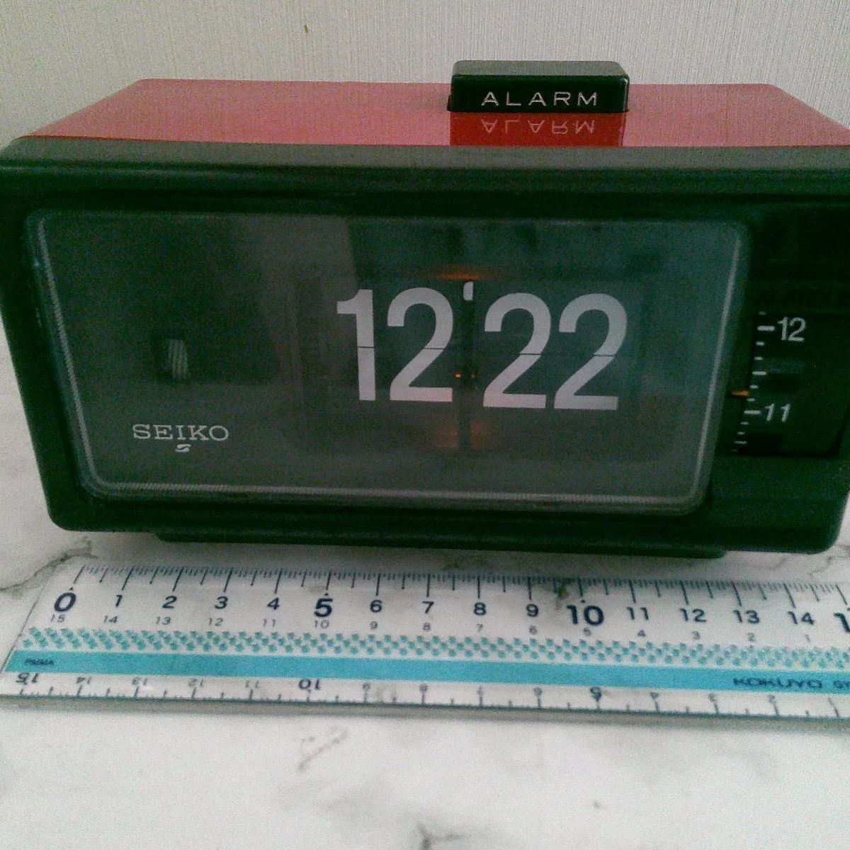 SEIKO パタパタ時計 昭和レトロ RED&BLACK DP690T 50/60Hz - メルカリ