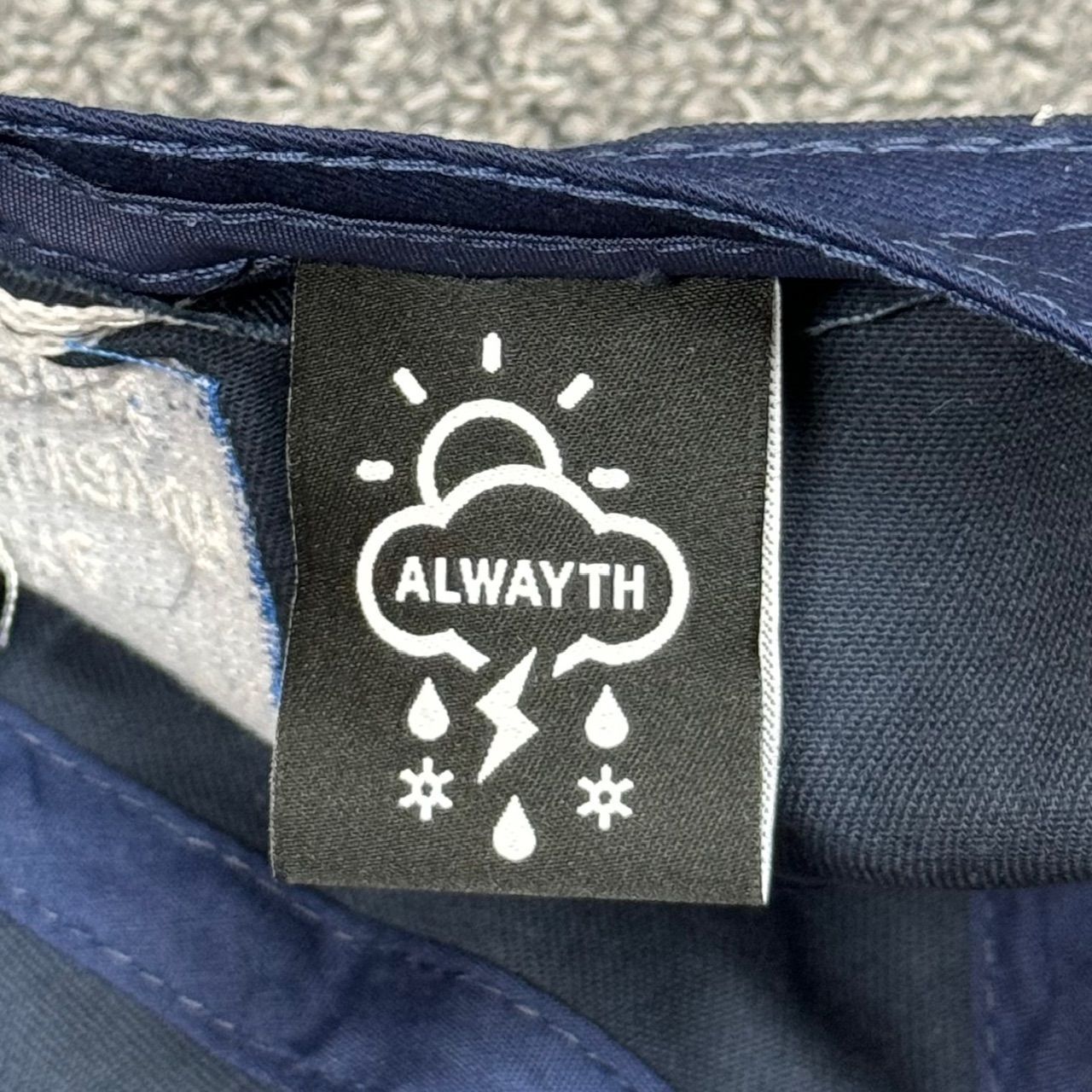 WAKE ALWAYTH コラボ cushion 札幌限定【新品、未使用】 新品・未使用allweatherproof alwayth × wake cap