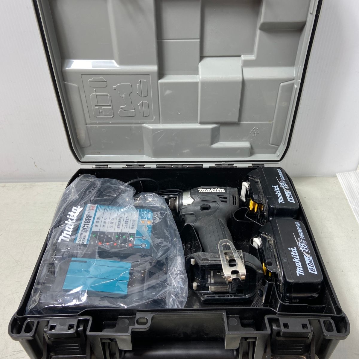 ΦΦMAKITA マキタ インパクトドライバ TD173D ブラック