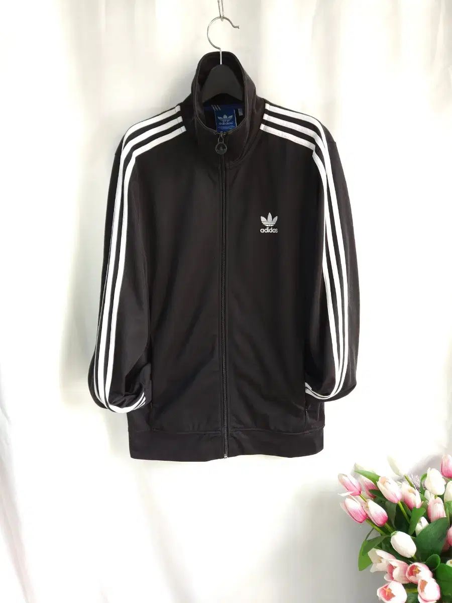 【雷市場（ポンジャン）商品韓国直送】adidas(アディダス) ヨーロッパ ジャージ 110 トラックトップス 白×黒