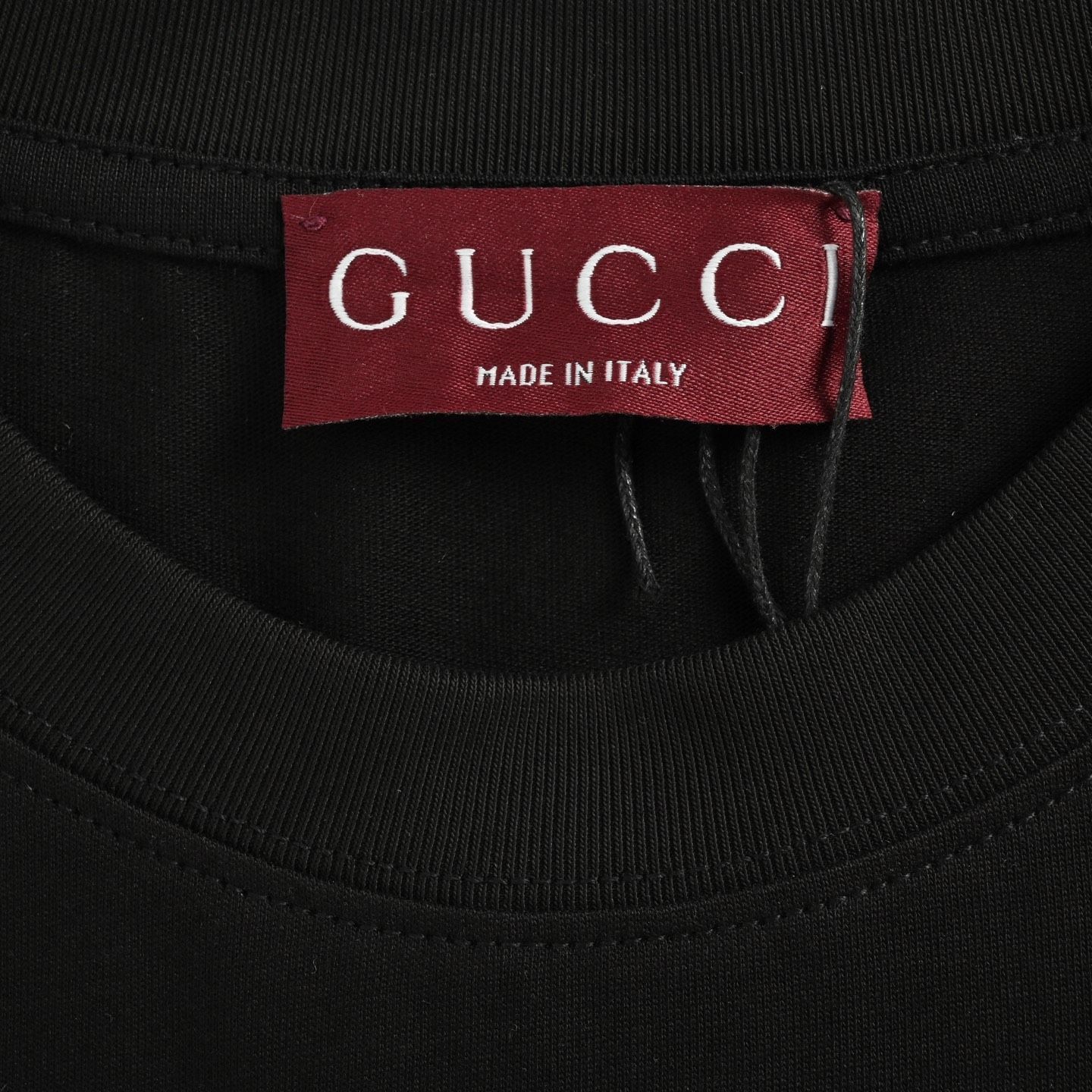 今日特価】Gucci Lido シリーズ ブラック文字 T シャツ - メルカリ