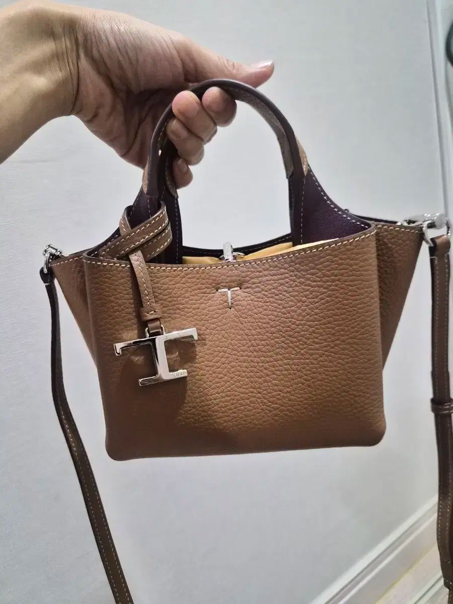 トッズ タイムレス マイクロバッグ