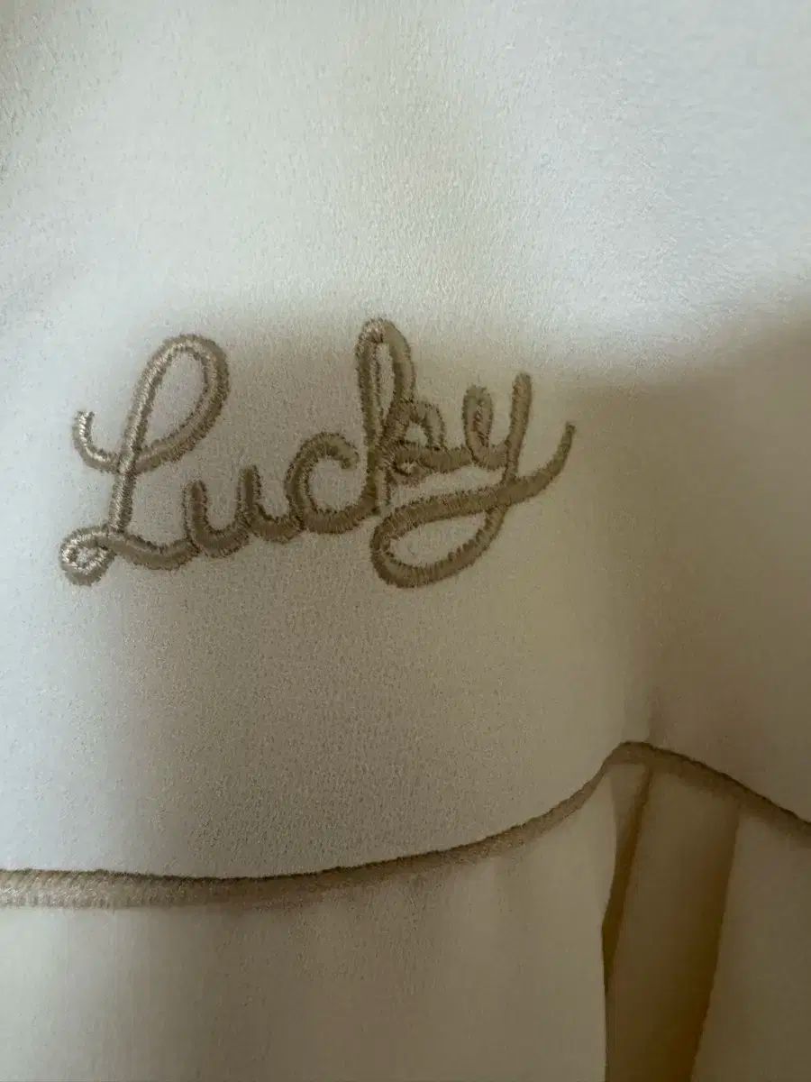 LUCKY CHOUETTE ラッキーシュエトゥ 白 プリーツ スカート