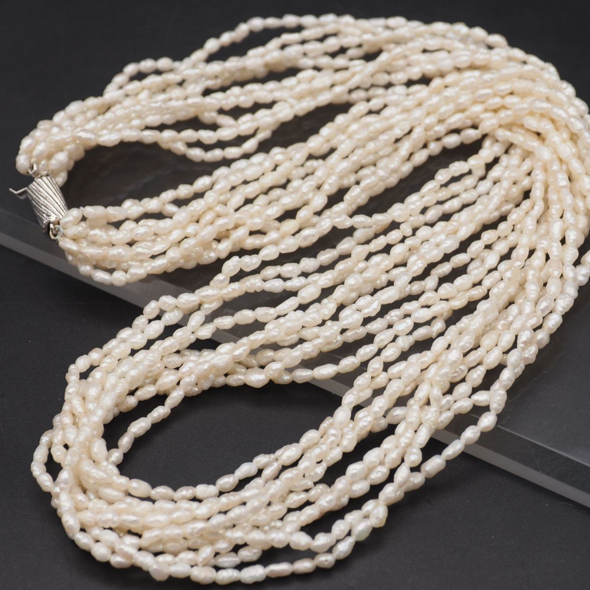 デザイン シルバー