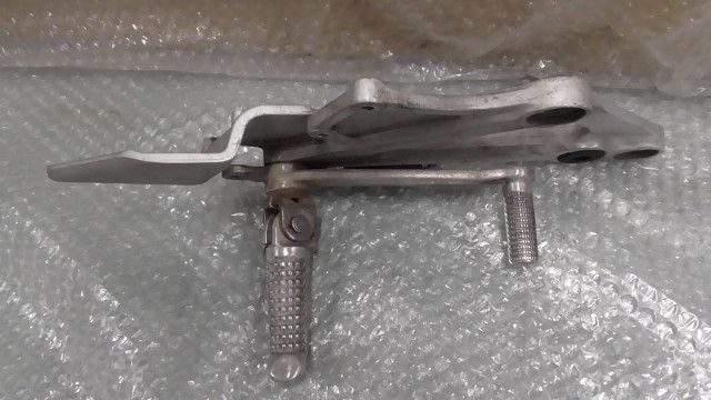 グース350　NK42A-104xxx　の　ステップ　ブレーキペダル:#1741224617