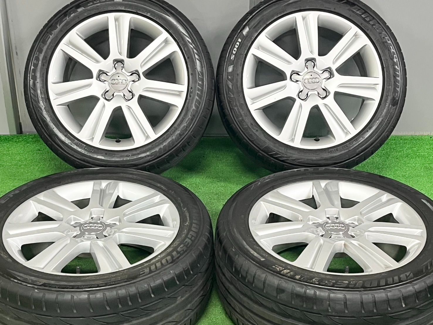良好品 アウディ 8K A4 純正 17in 7.5J 45 PCD112 ポテンザ S001 225 50R17 8K0 601 025 B A3 8V A6 4F 純正戻し Audi