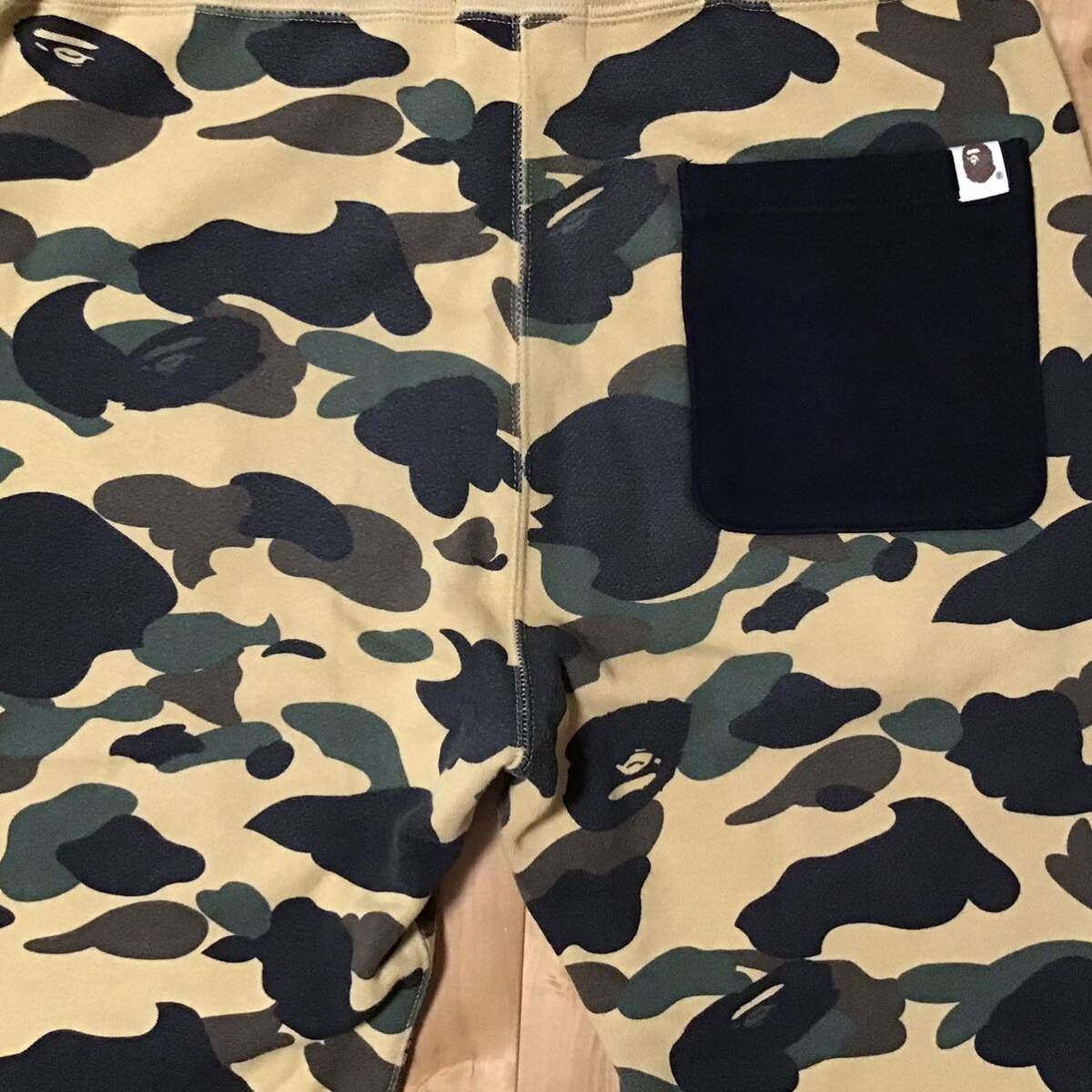 1st camo yellow シャーク スウェットパンツ Mサイズ a bathing ape 