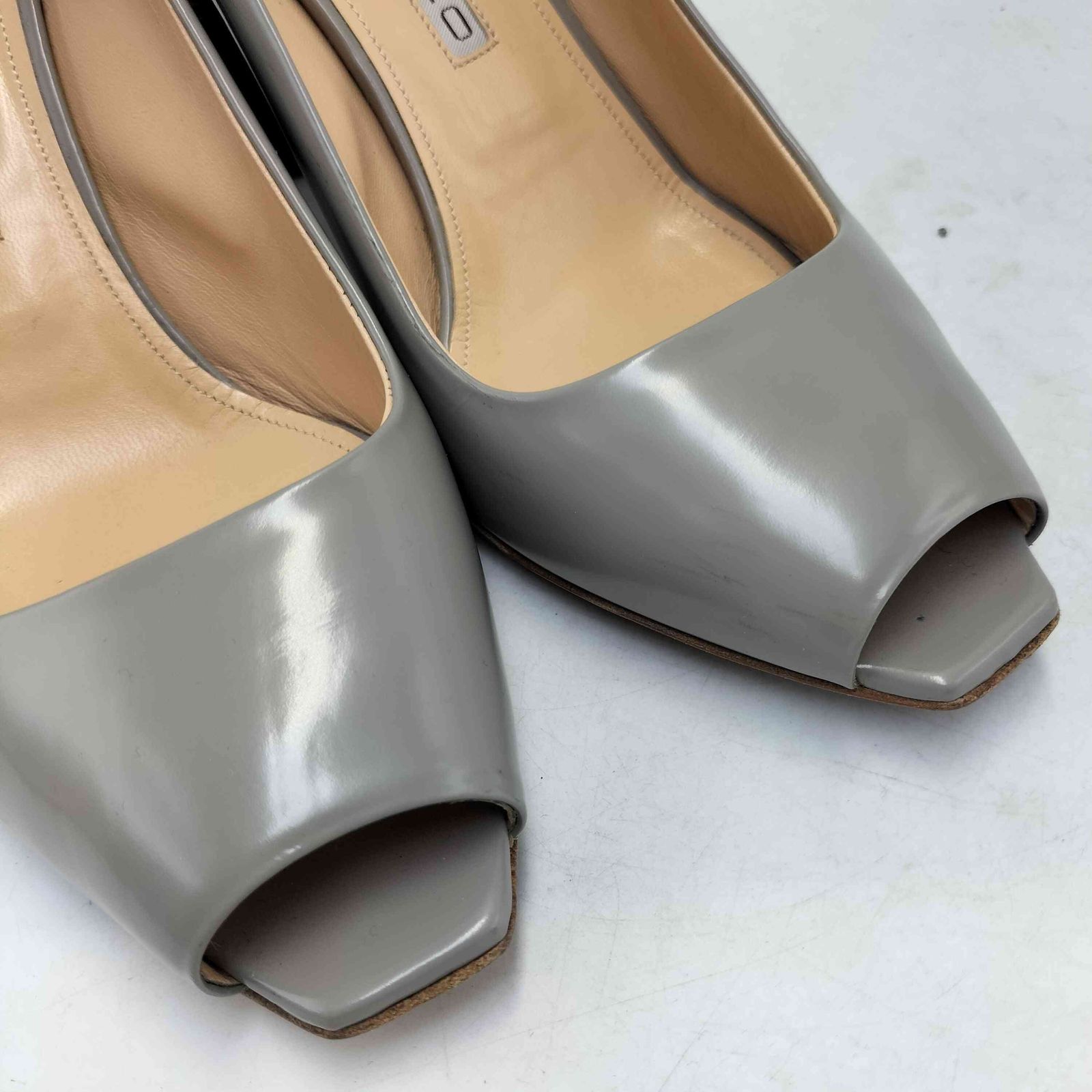 未使用！ペリーコPELLICO パンプス レザー37チャンキーヒール イタリア製 pellico ペリーコ6.5cmヒールパンプス37ハーフ
