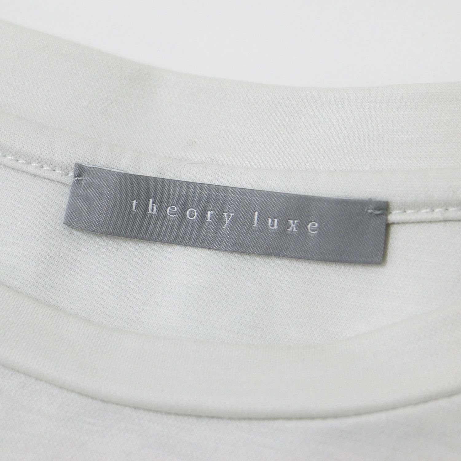 美品 theory luxe セオリーリュクス Tシャツ ライトグレー サイズ:38(M) 24春夏 コットン 異素材 コンビ  プリーツ Aライン クルーネックTシャツ Basalt Casley トップス カットソー 半袖【レディース】