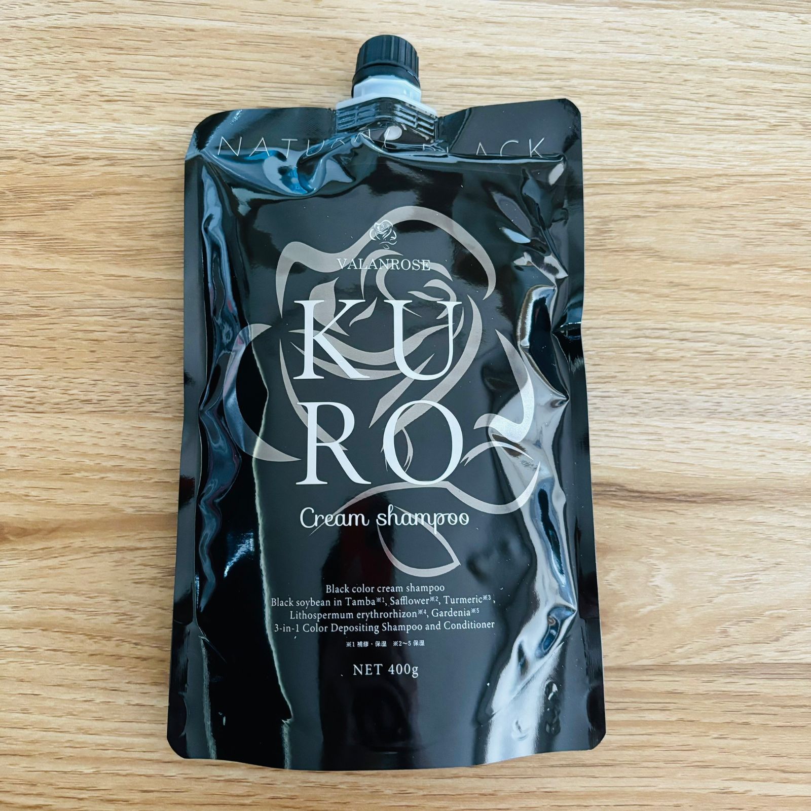 VALANROSE KURO いたい Cream shampoo 400g