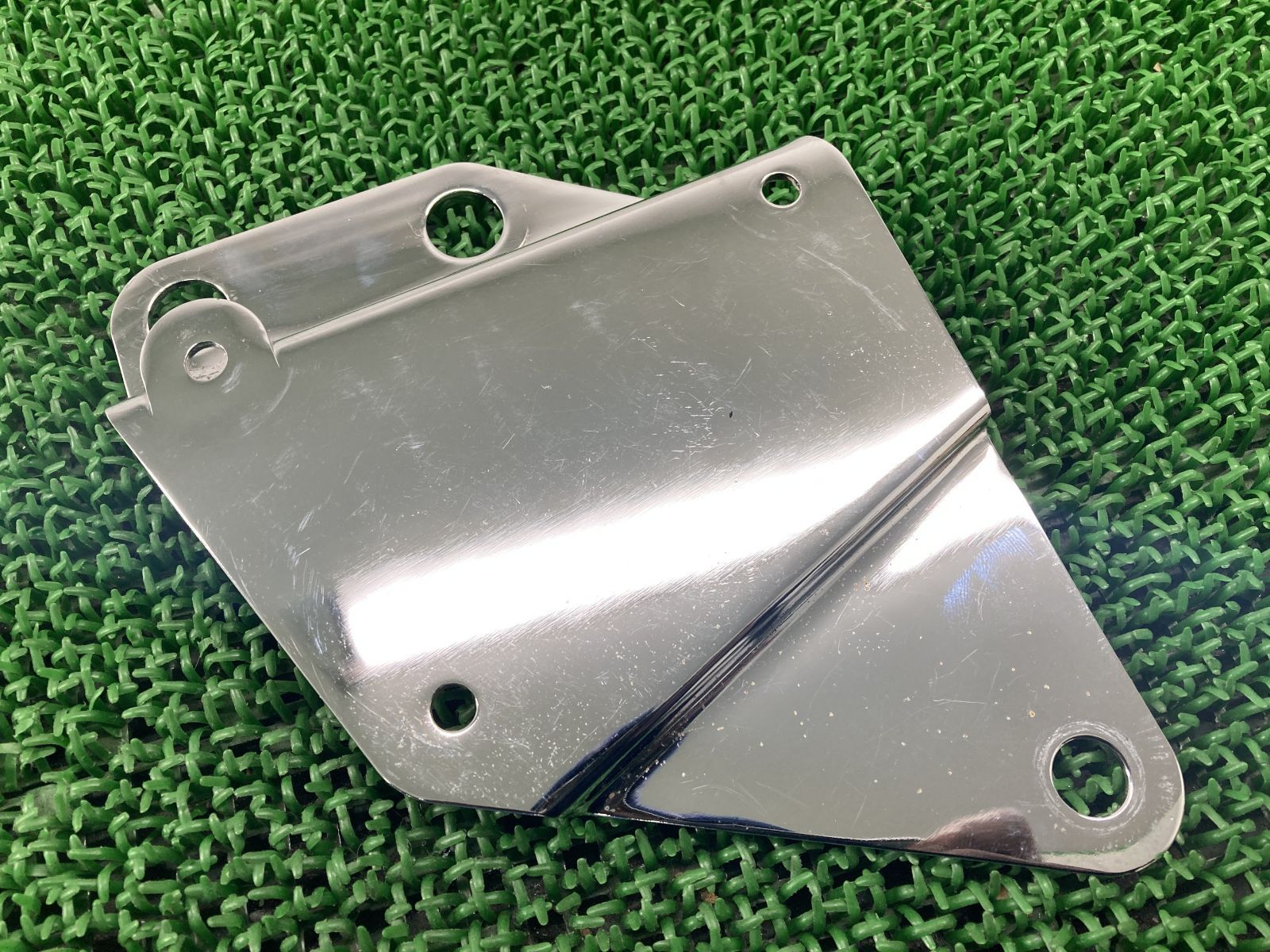 ハーレー純正 クローム ツールボックス 鍵付き ハーレー用パーツ