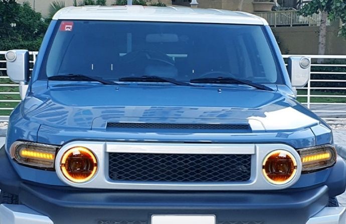 FJクルーザー GSJ15W 2006－2020年 右ハンドル用 LEDヘッドランプ ヘッドライト流れるシャルウィンカー 左右セット FFCRYSTALESIA_COM