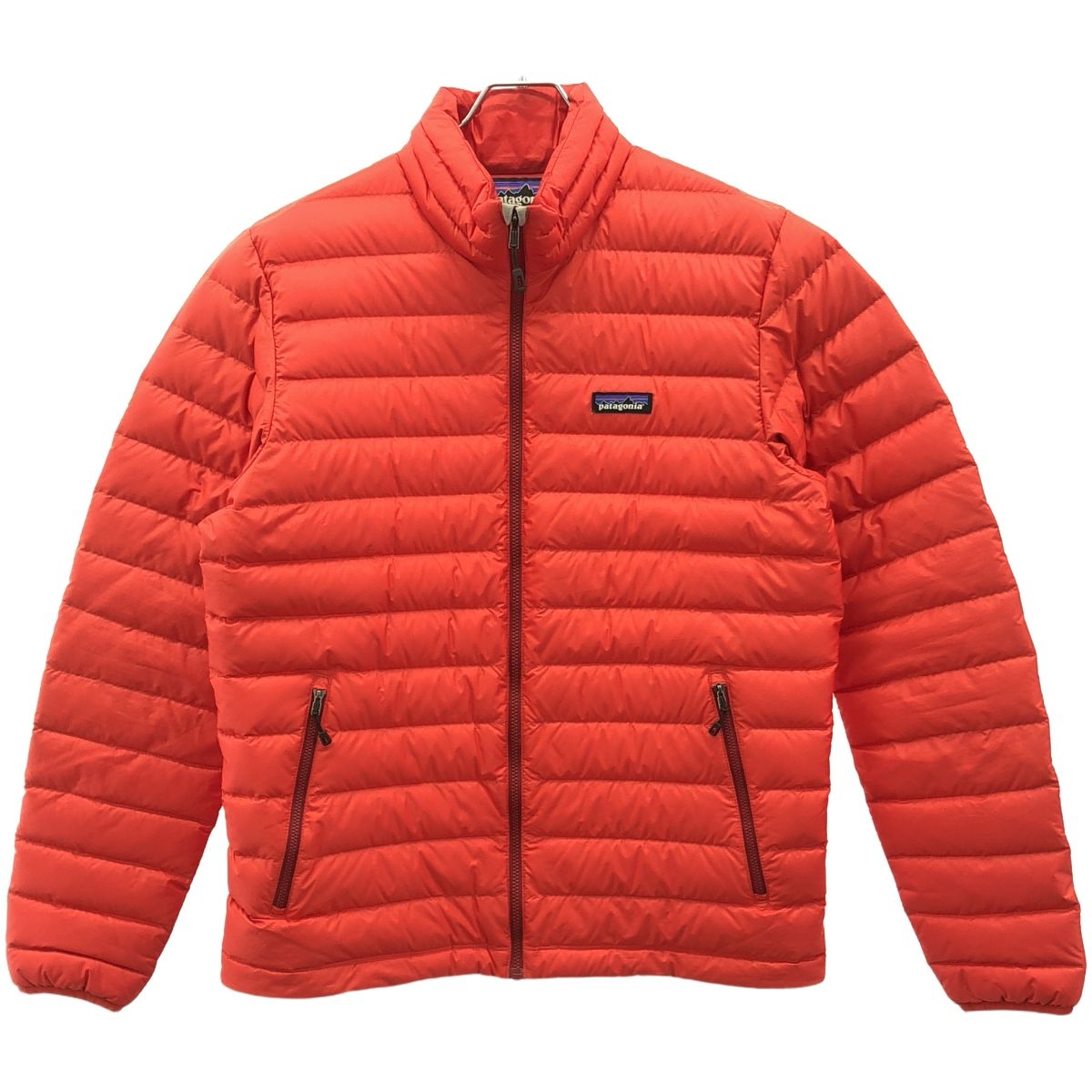 patagonia レッド ダウンジャケット Patagonia レッド ダウンジャケット